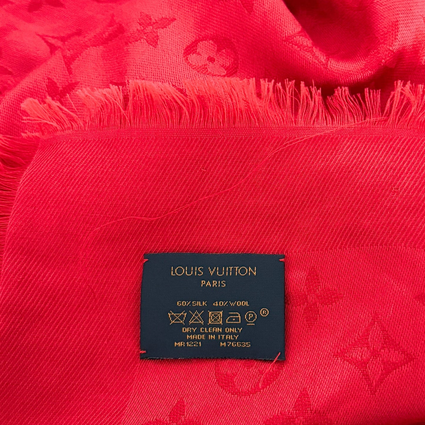 Louis Vuitton Monogram Classic Tuch Rot  / sehr gut Louis Vuitton