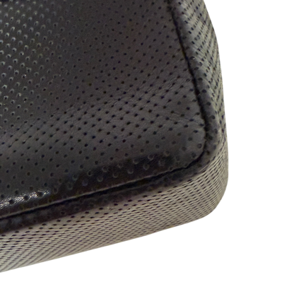 Chanel Single Flap Bag Medium Lammleder perforiert  Schwarz/Weiß / sehr gut Chanel