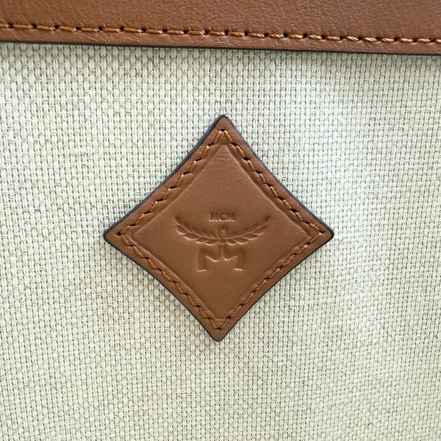 MCM Himmel Tote Bag in Lauretos-Canvas Cognac / neuwertig MCM