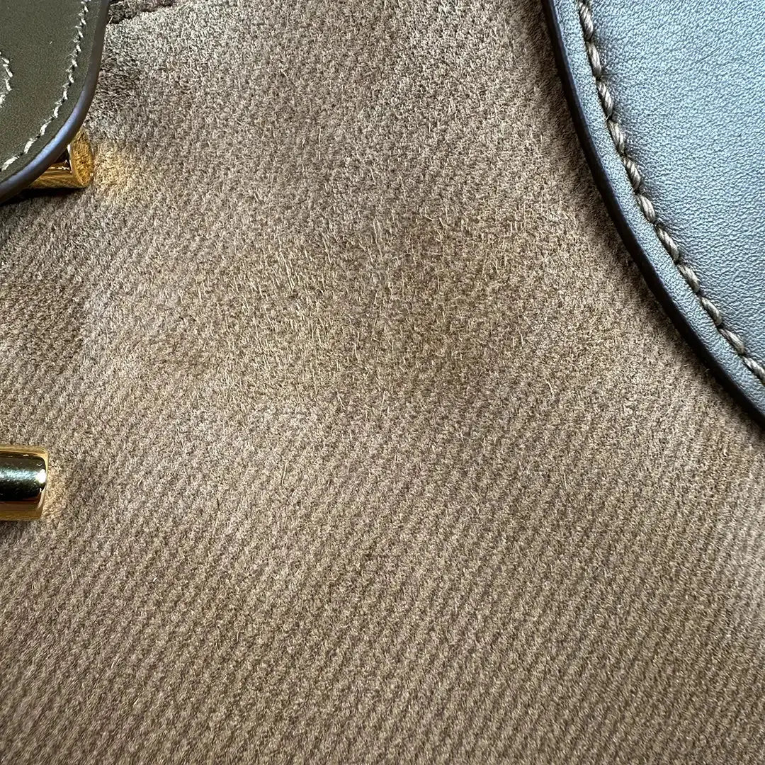 Loro Piana Bobbin Medium Tasche Golden Chestnut/Salty Capers/Sun Gold (B4L6) / sehr gut Loro Piano