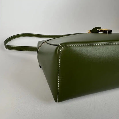 Loro Piana Extra Bag L27 glattes Kalbsleder Dark Lichen Green (50OM) / neuwertig Loro Piano