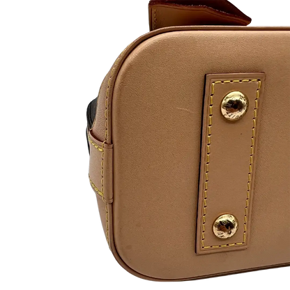 Louis Vuitton Alma BB detail 1