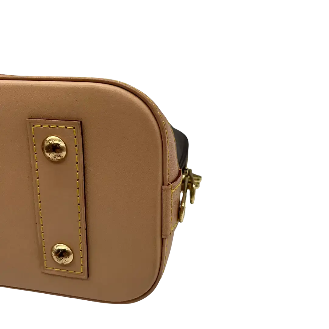 Louis Vuitton Alma BB detail 2