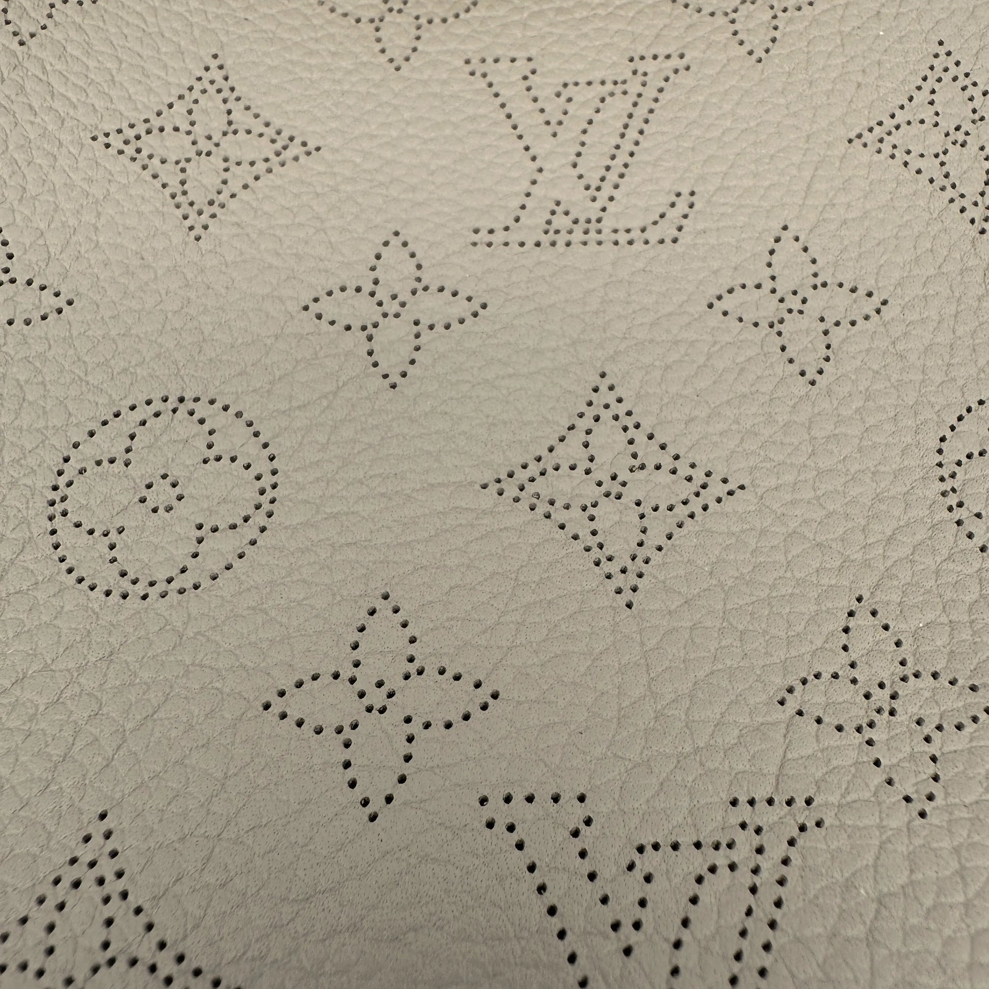 Louis Vuitton Babylone BB Chain Mahina Galet M51224 / gut Louis Vuitton