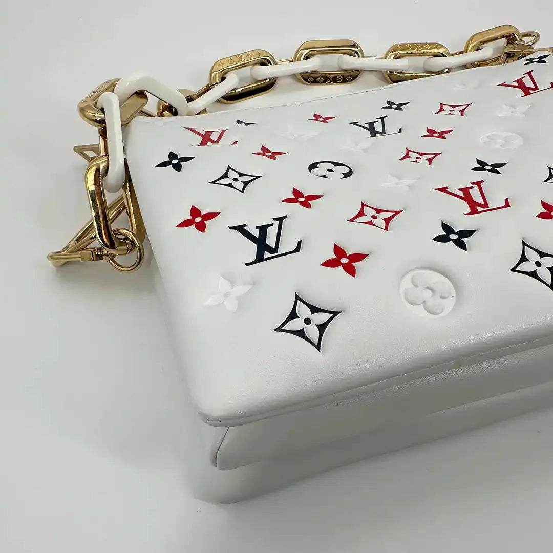 Louis Vuitton Coussin PM weiß  goldene Hardware M23466/ neuwertig Louis Vuitton