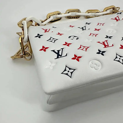 Louis Vuitton Coussin PM weiß  goldene Hardware M23466/ neuwertig Louis Vuitton