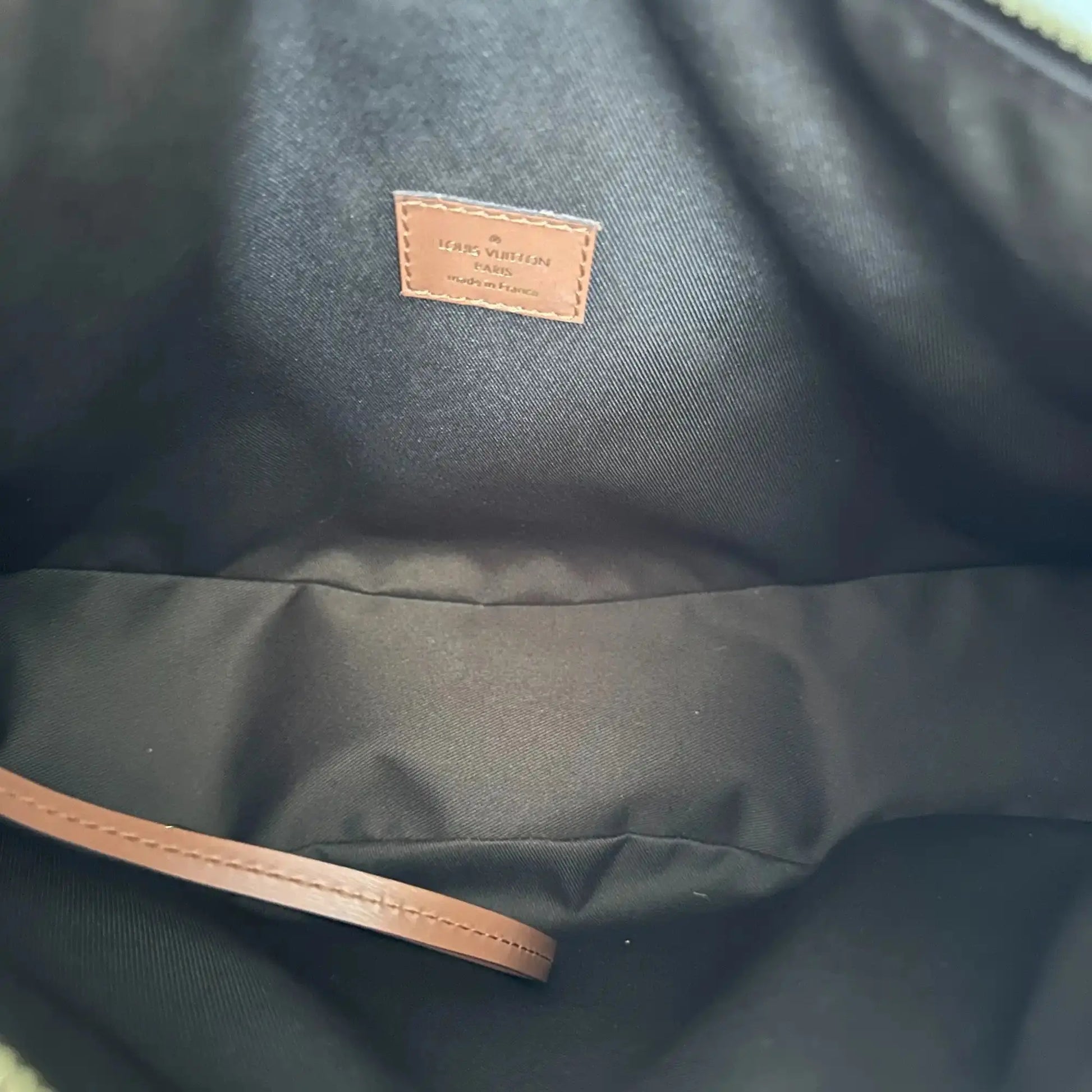 Louis Vuitton Loop Hobo Monogram M46311  Fullset / neuwertig Louis Vuitton