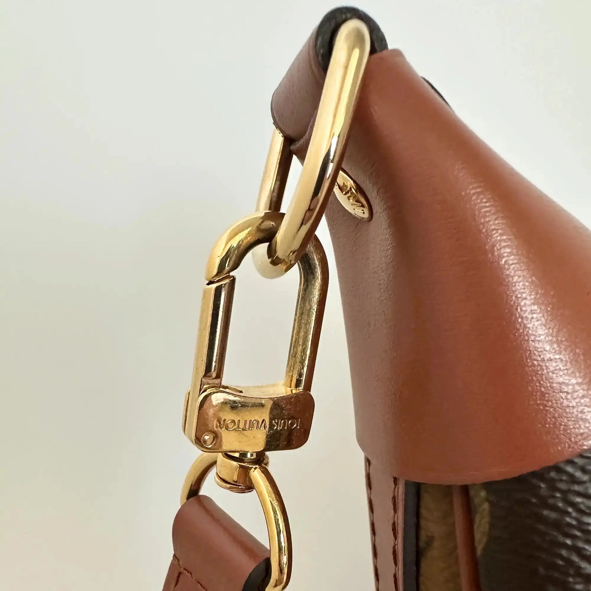 Louis Vuitton Loop Hobo Monogram M46311  Fullset / neuwertig Louis Vuitton