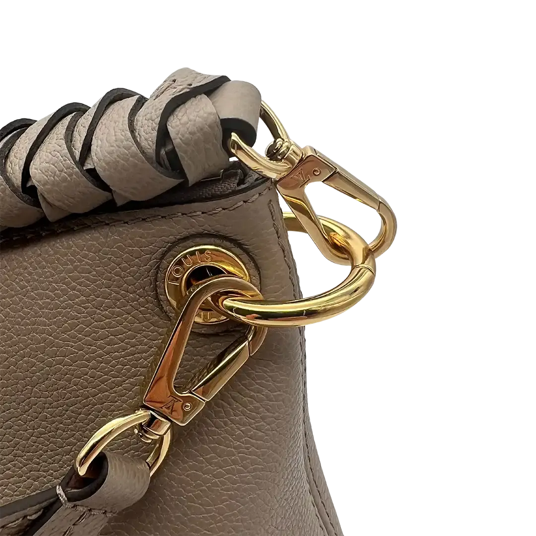 Louis Vuitton Maida Hobo Tourterelle  Detail 2