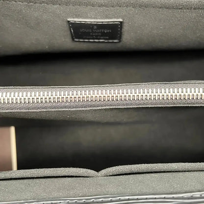 Louis Vuitton Marly Epi Leder  innen
