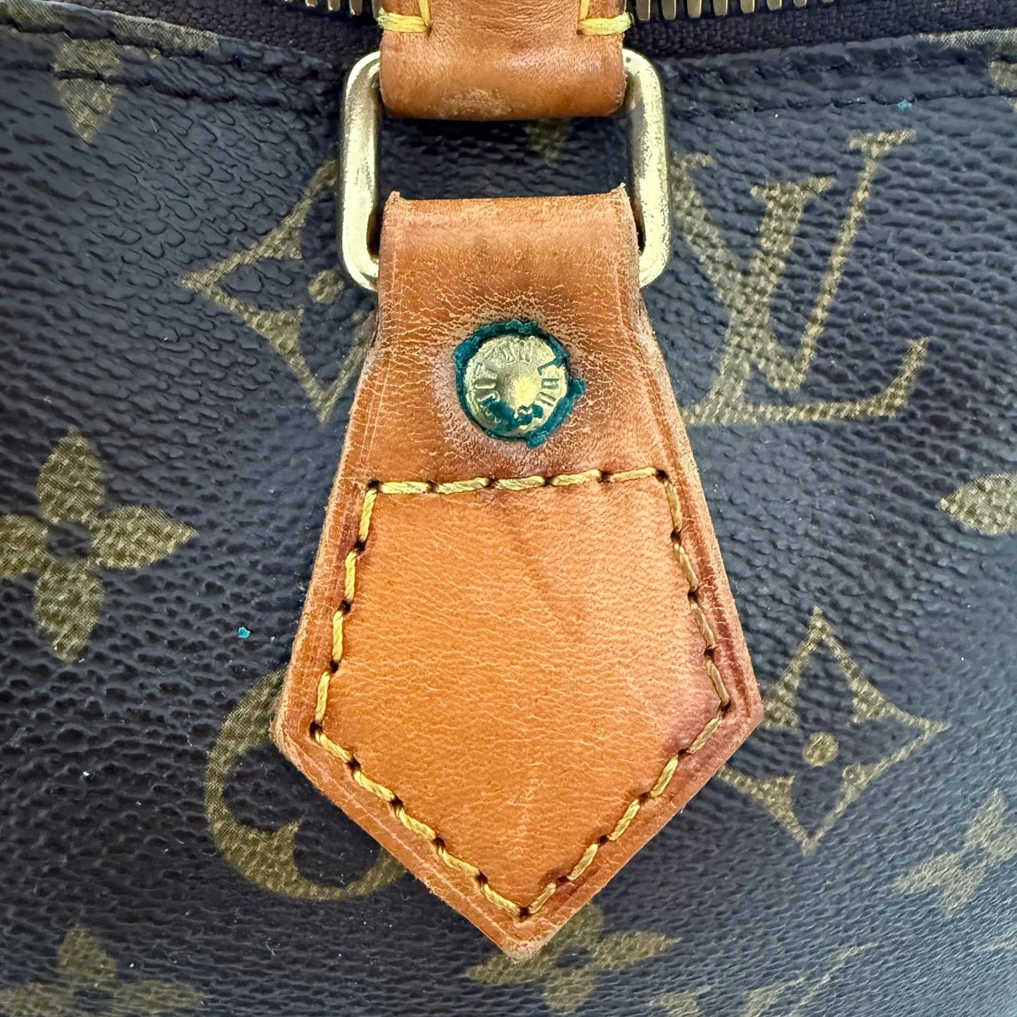 Louis Vuitton Monogram Alma PM Braun / akzeptabel Louis Vuitton