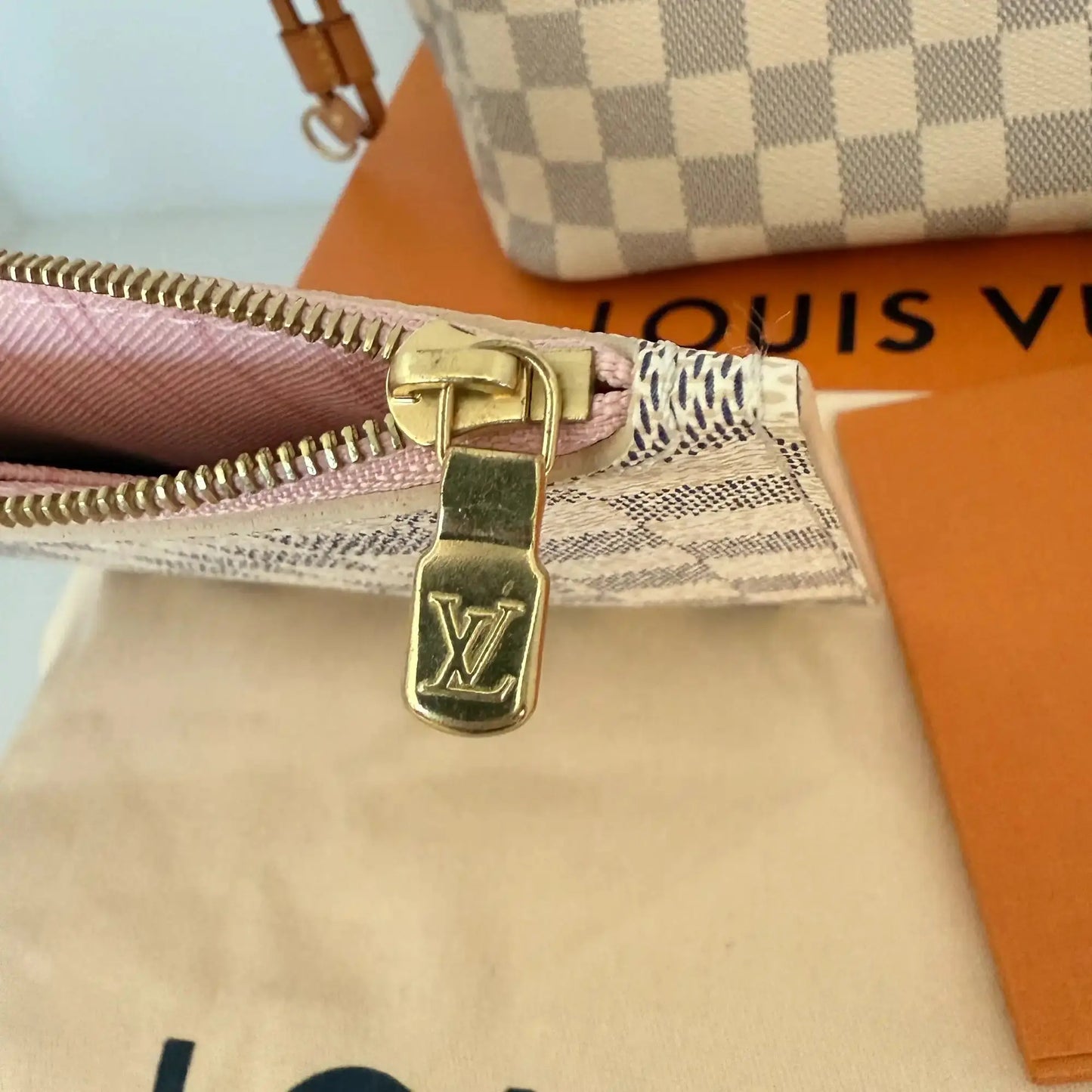 Louis Vuitton Neverfull MM Damier Azur 2019 / sehr gut Louis Vuitton