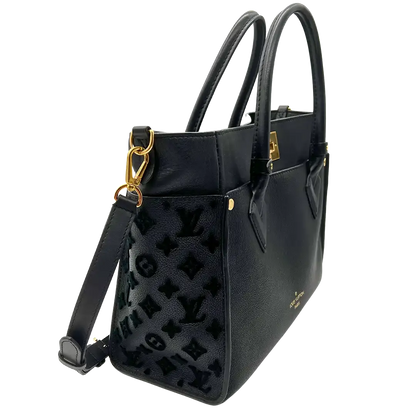 Louis Vuitton On My Side Autres High End Handtasche M53826 Leder schwarz / gut Louis Vuitton