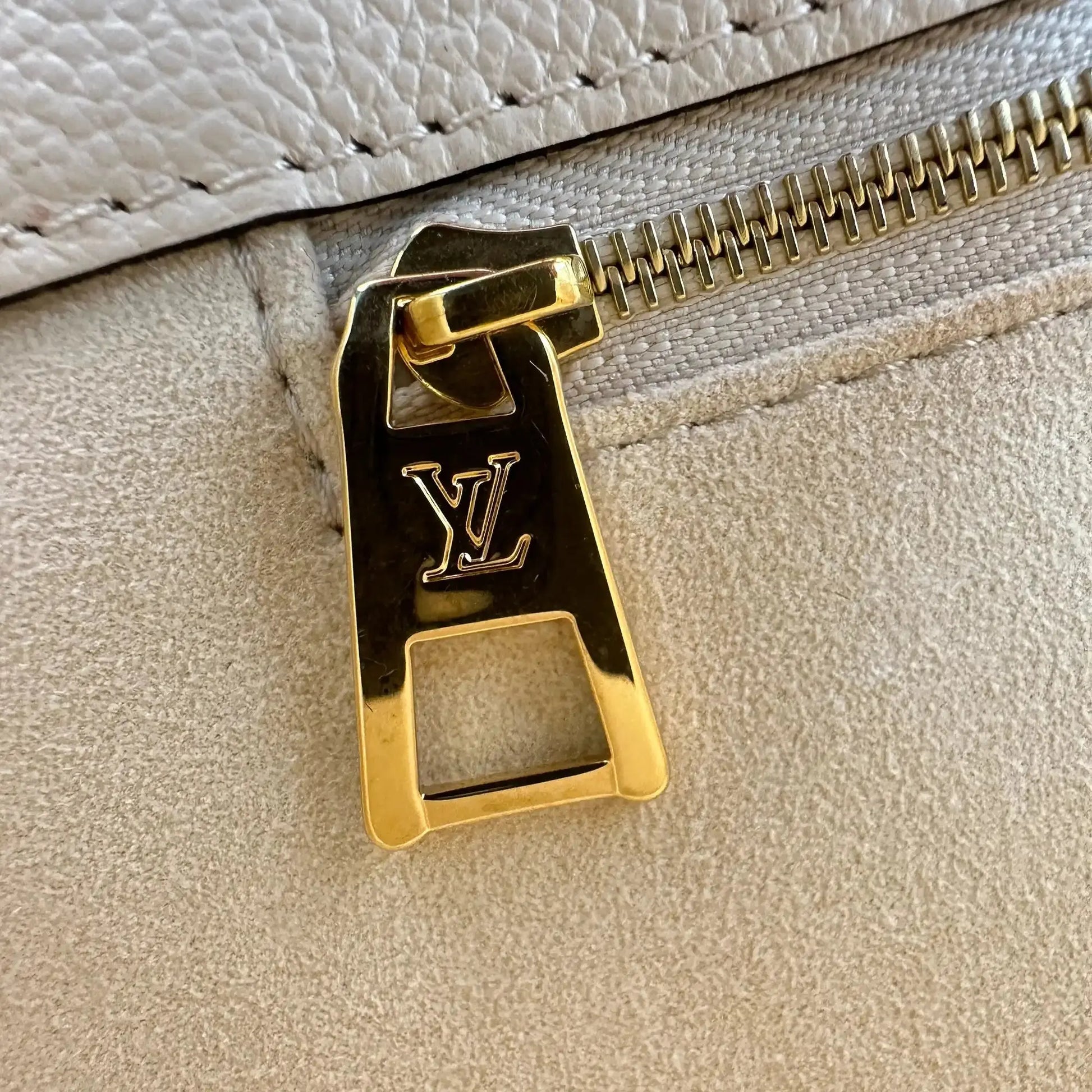 Louis Vuitton Onthego MM mittelgroß  Creme Empreinte Leder Fullset / sehr gut Louis Vuitton