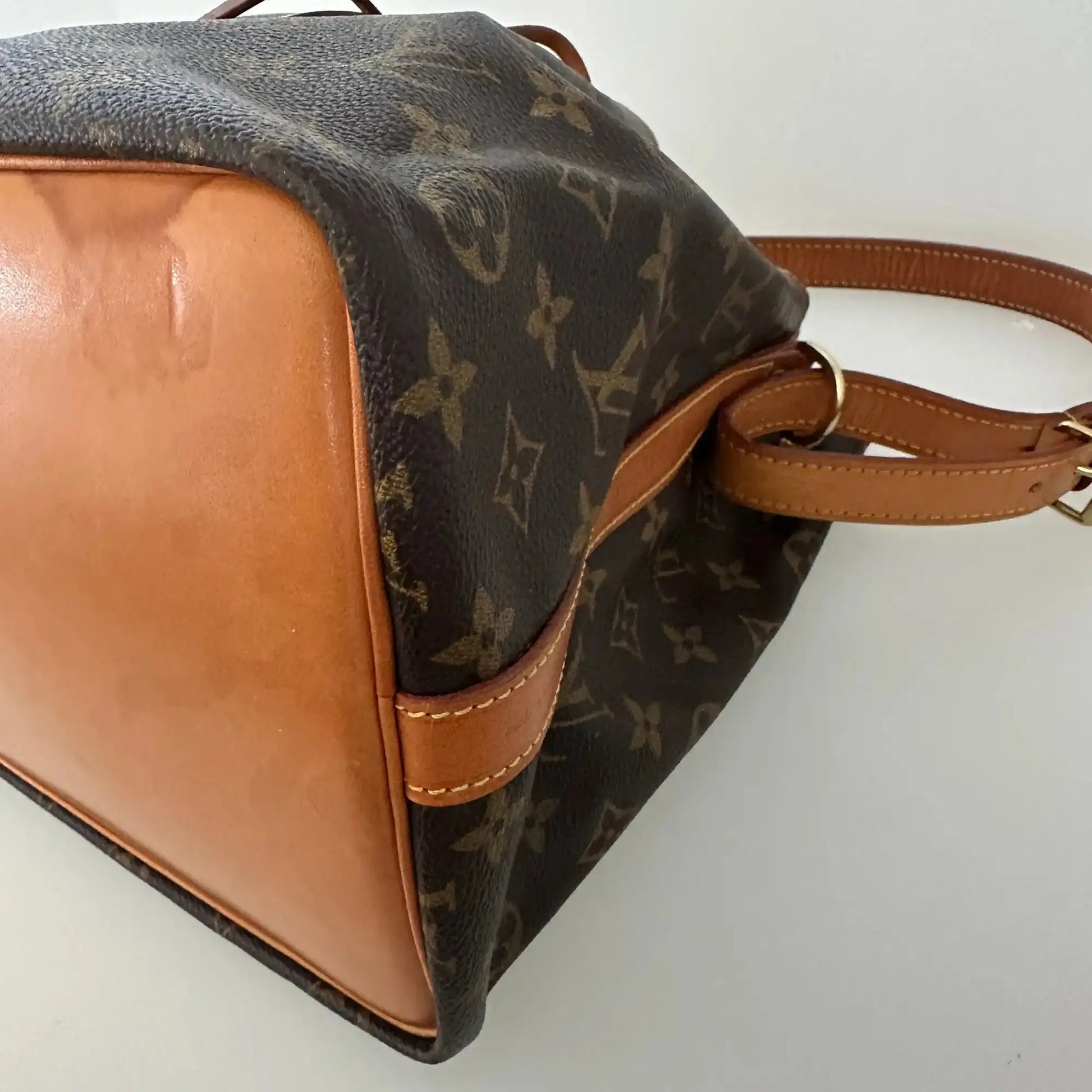 Louis Vuitton Petit Sac Noé Monogram Canvas / gut Louis Vuitton