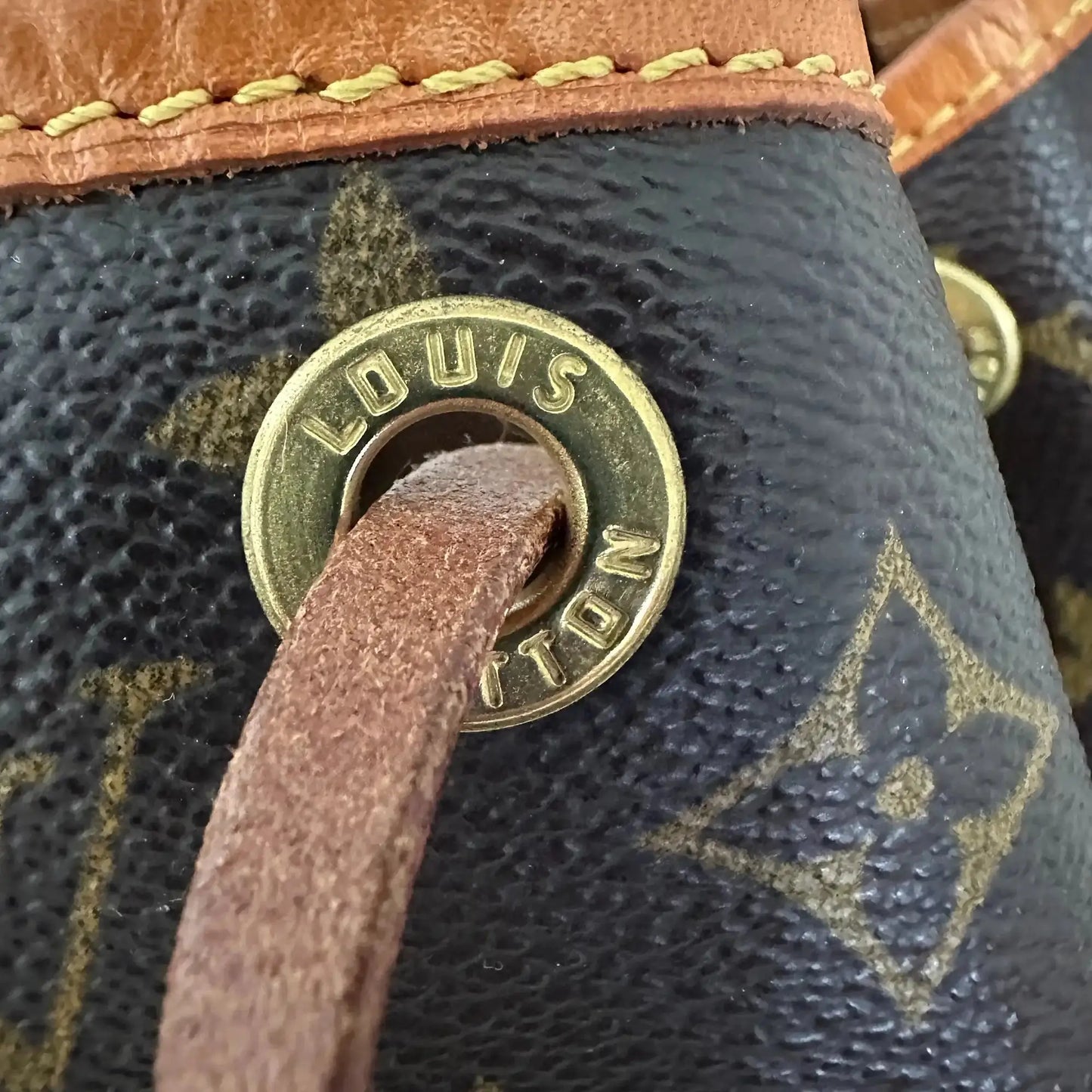 Louis Vuitton Petit Sac Noé Monogram Canvas / gut Louis Vuitton