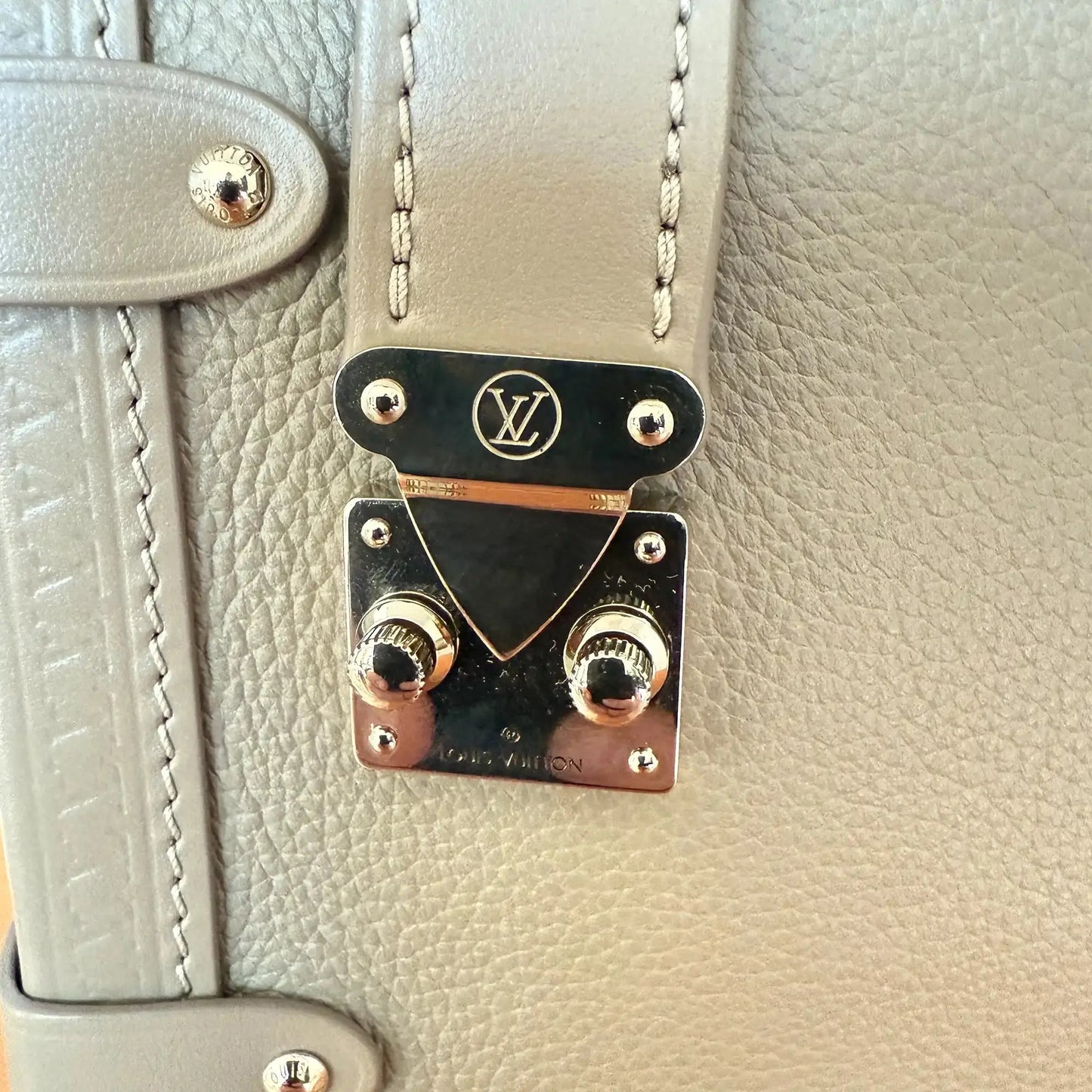 Louis Vuitton Side Trunk MM M25072 Taupe Fullset / sehr gut Louis Vuitton