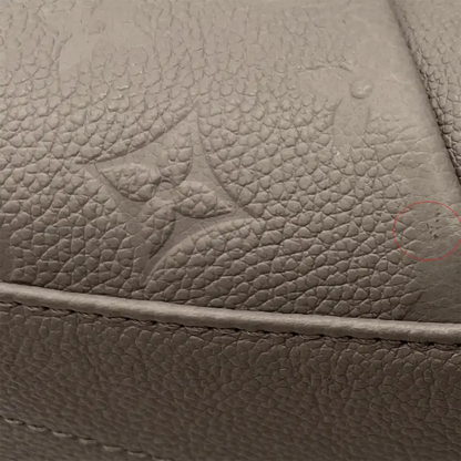 Louis Vuitton V Tote MM Monogram Tourterelle Empreinte Leder grau / neuwertig Louis Vuitton
