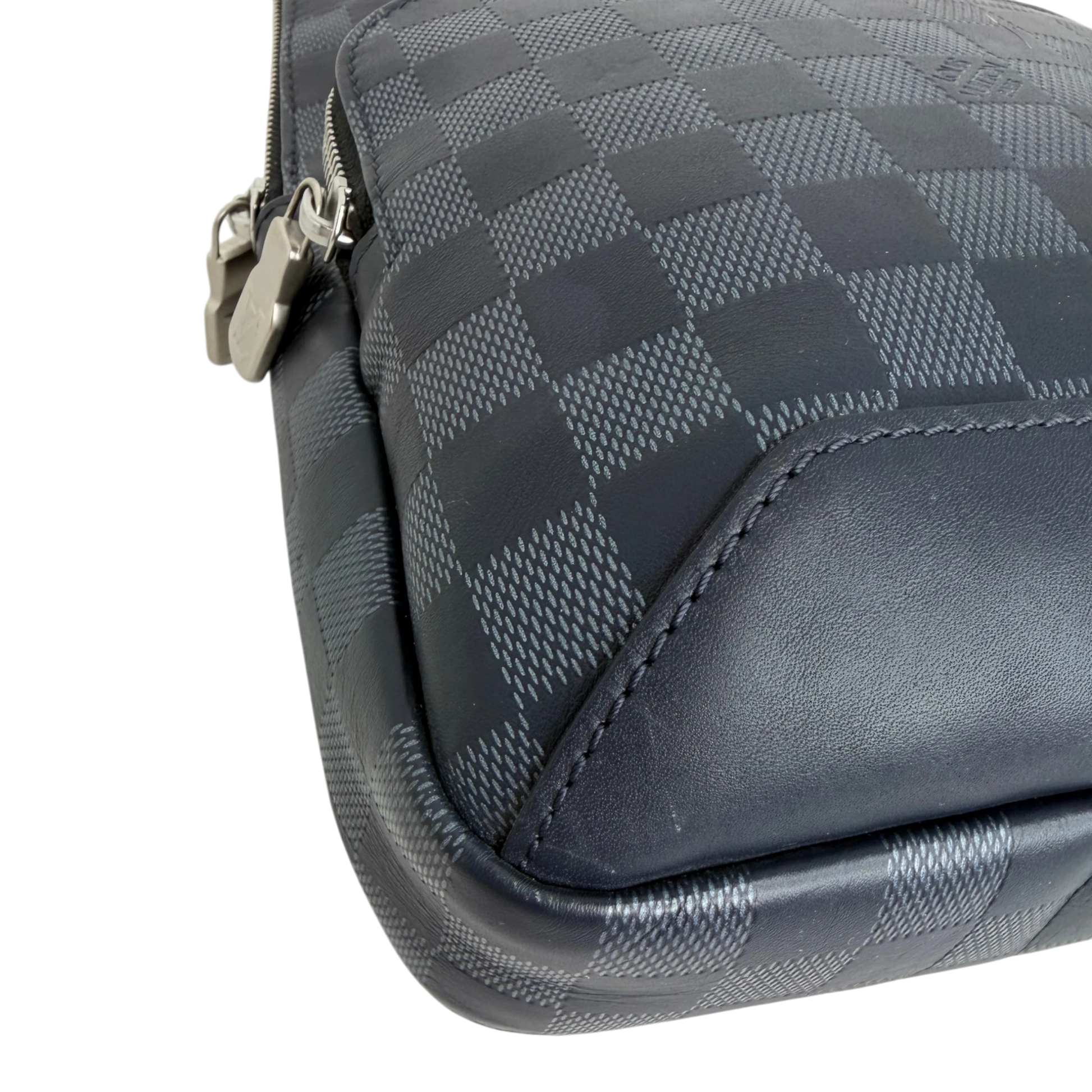 Louis Vuitton Avenue Sling Bag Damier Infini Astral Louis Vuitton