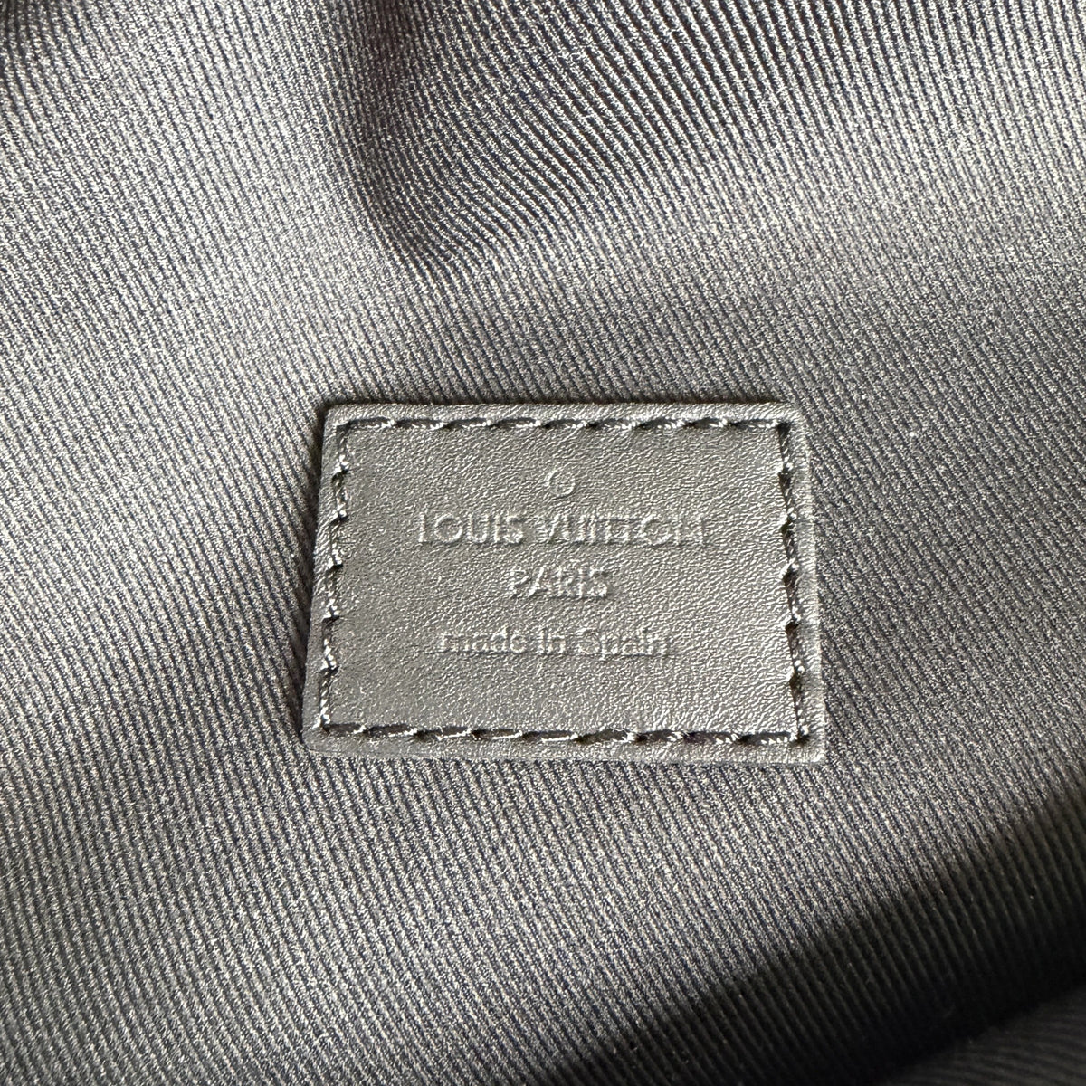 Louis Vuitton Campus Bumbag Damier Infini Onyx Schwarz Silber Louis Vuitton