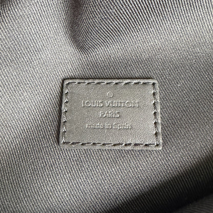 Louis Vuitton Campus Bumbag Damier Infini Onyx Schwarz Silber Louis Vuitton