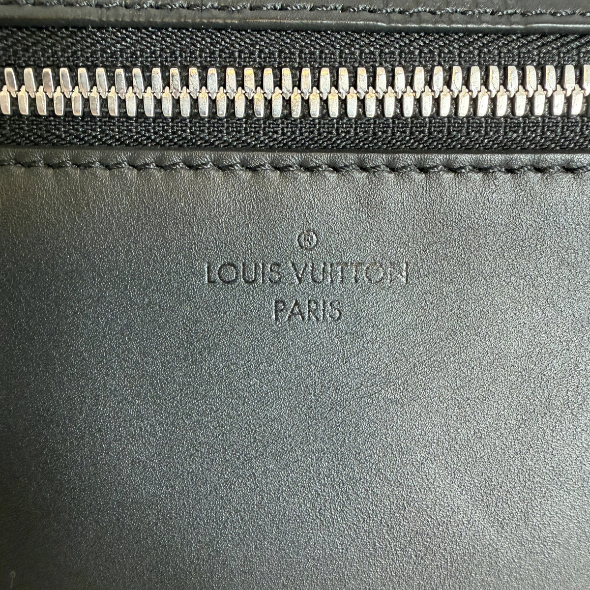 Louis Vuitton Campus Bumbag Damier Infini Onyx Schwarz Silber Louis Vuitton
