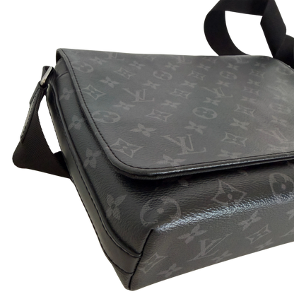 Louis Vuitton District PM Messenger Bag Monogram Eclipse / sehr gut Louis Vuitton