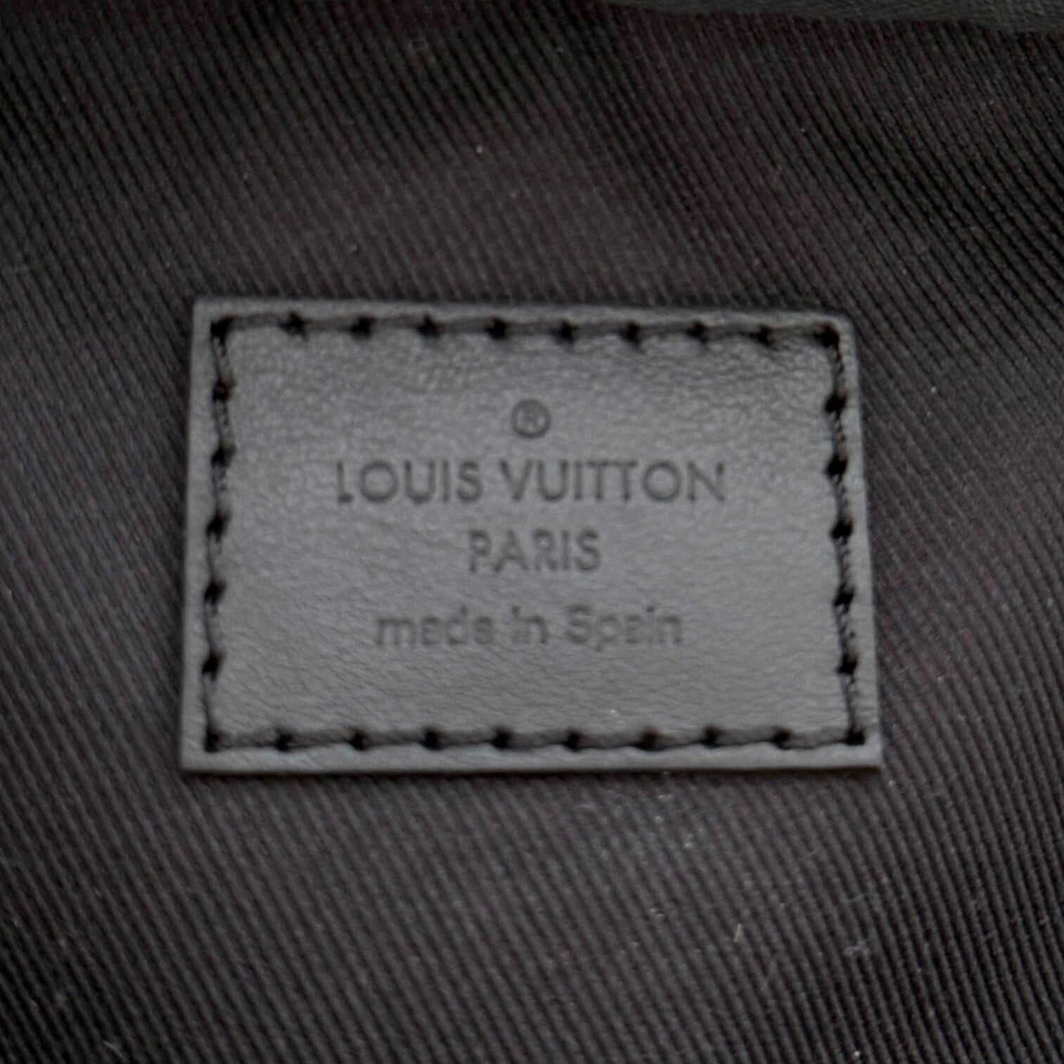 Louis Vuitton Double Phone Pouch NM Monogram Shadow M81323 Schwarz Fullset / neuwertig Handtasche