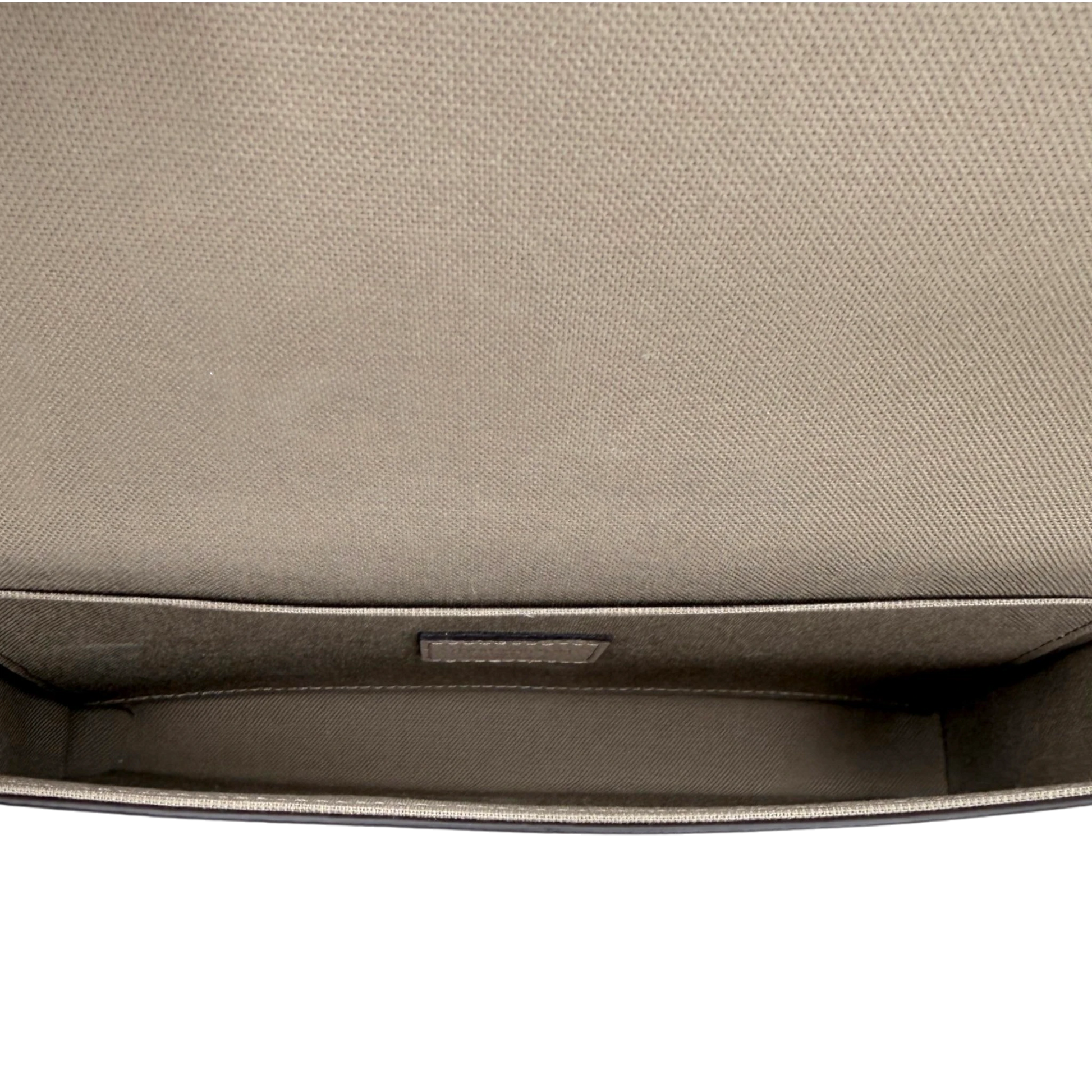 Louis Vuitton Félicie Pochette Empreinte Tourterelle Creme M69977 Louis Vuitton