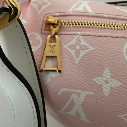 - Louis Vuitton Bumbag M44575 Monogram Giant Rot / neuwertig Louis Vuitton