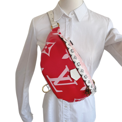 - Louis Vuitton Bumbag M44575 Monogram Giant Rot / neuwertig Louis Vuitton