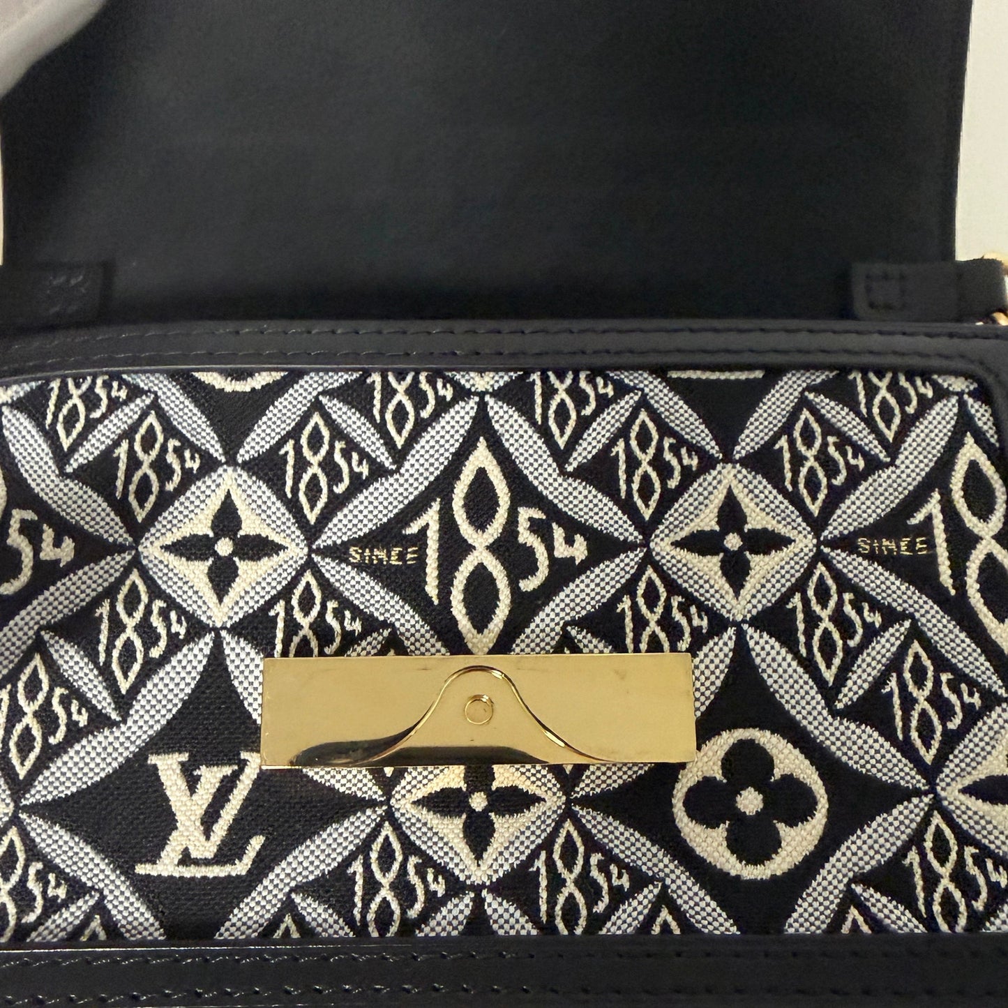 Louis Vuitton Jacquard Since 1854 Dauphine Chain Wallet / neuwertig Louis Vuitton