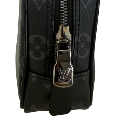 Louis Vuitton Poche Toilette PM Monogram Eclipse Canvas Kulturtasche M46577 Schwarz / neuwertig Louis Vuitton