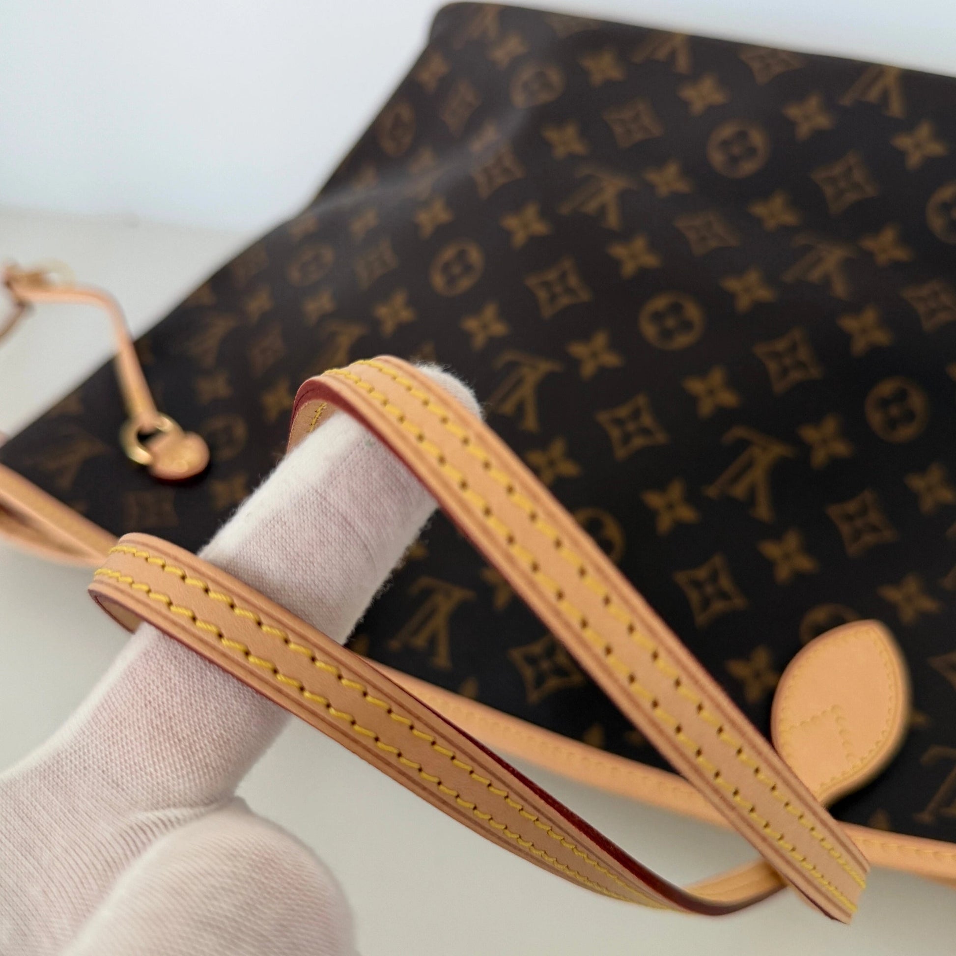 Louis Vuitton Neverfull Monogram MM Pivoine / neuwertig Echtheitscheck