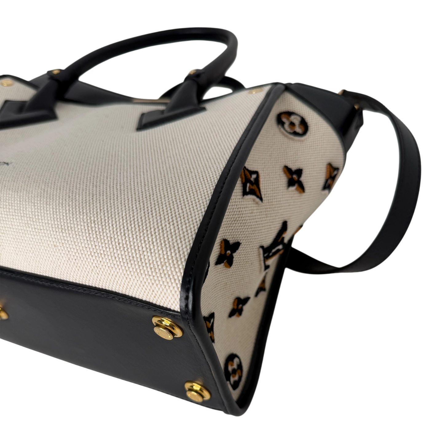 Louis Vuitton On My Side MM  Monogram Tufting M59842 Louis Vuitton