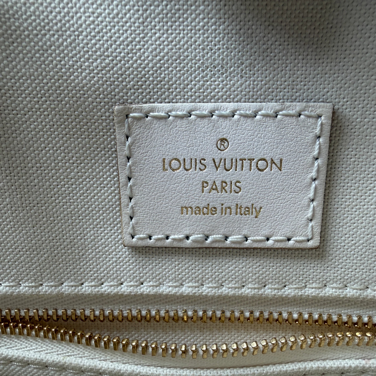Louis Vuitton OnTheGo MM Spring in the City Empreinte Khaki Beige