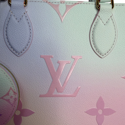 Louis Vuitton OnTheGo PM Giant Monogram Sunrise Pastel Fullset Louis Vuitton