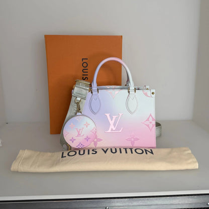 Louis Vuitton OnTheGo PM Giant Monogram Sunrise Pastel Fullset Louis Vuitton