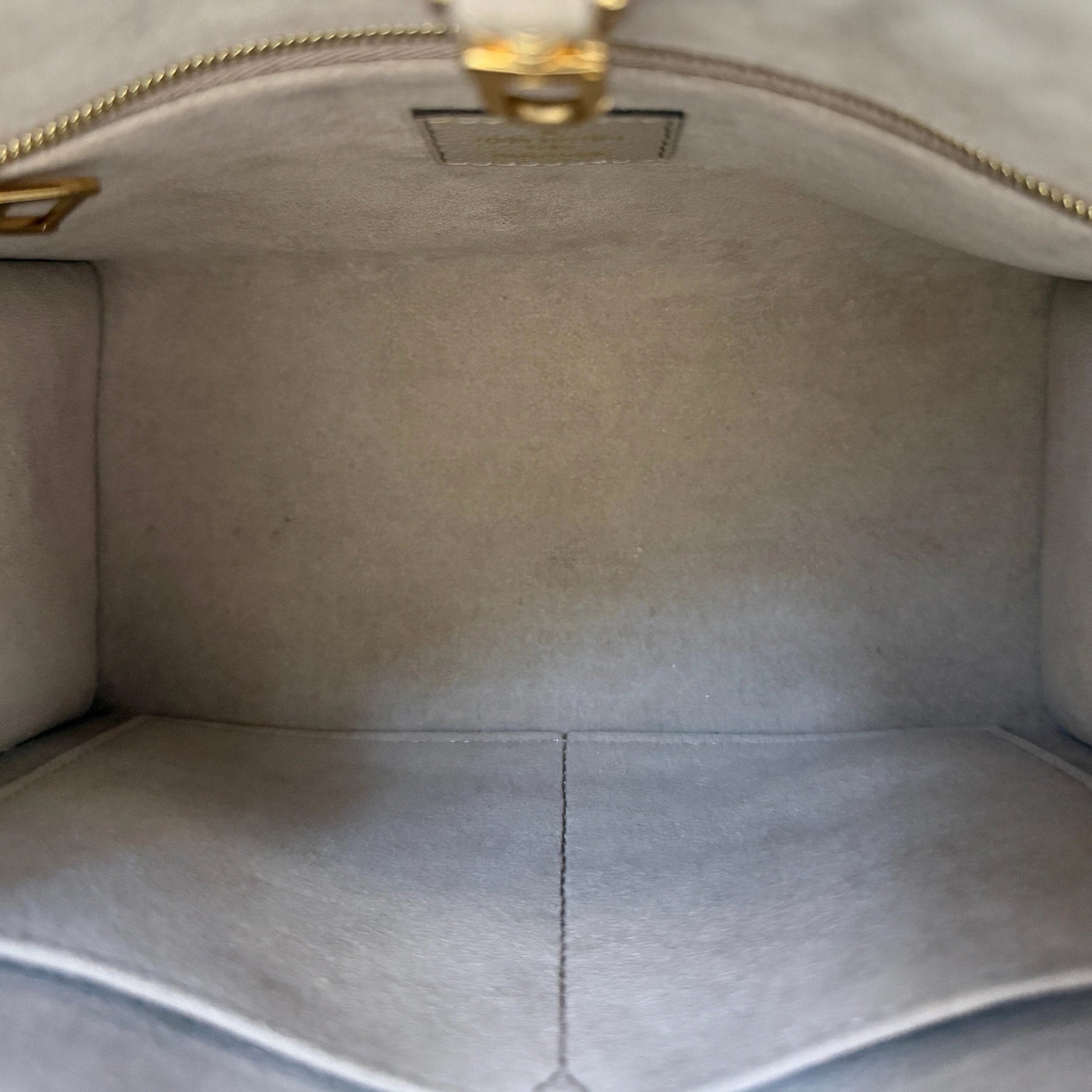 Louis Vuitton OnTheGo PM Monogram Empreinte Tourterelle Fullset / sehr gut Louis Vuitton