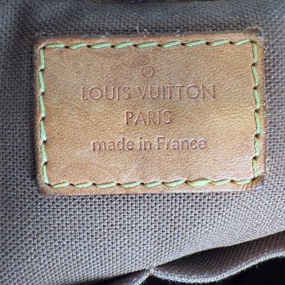 Louis Vuitton Palermo PM Monogram Canvas / Gut Louis Vuitton