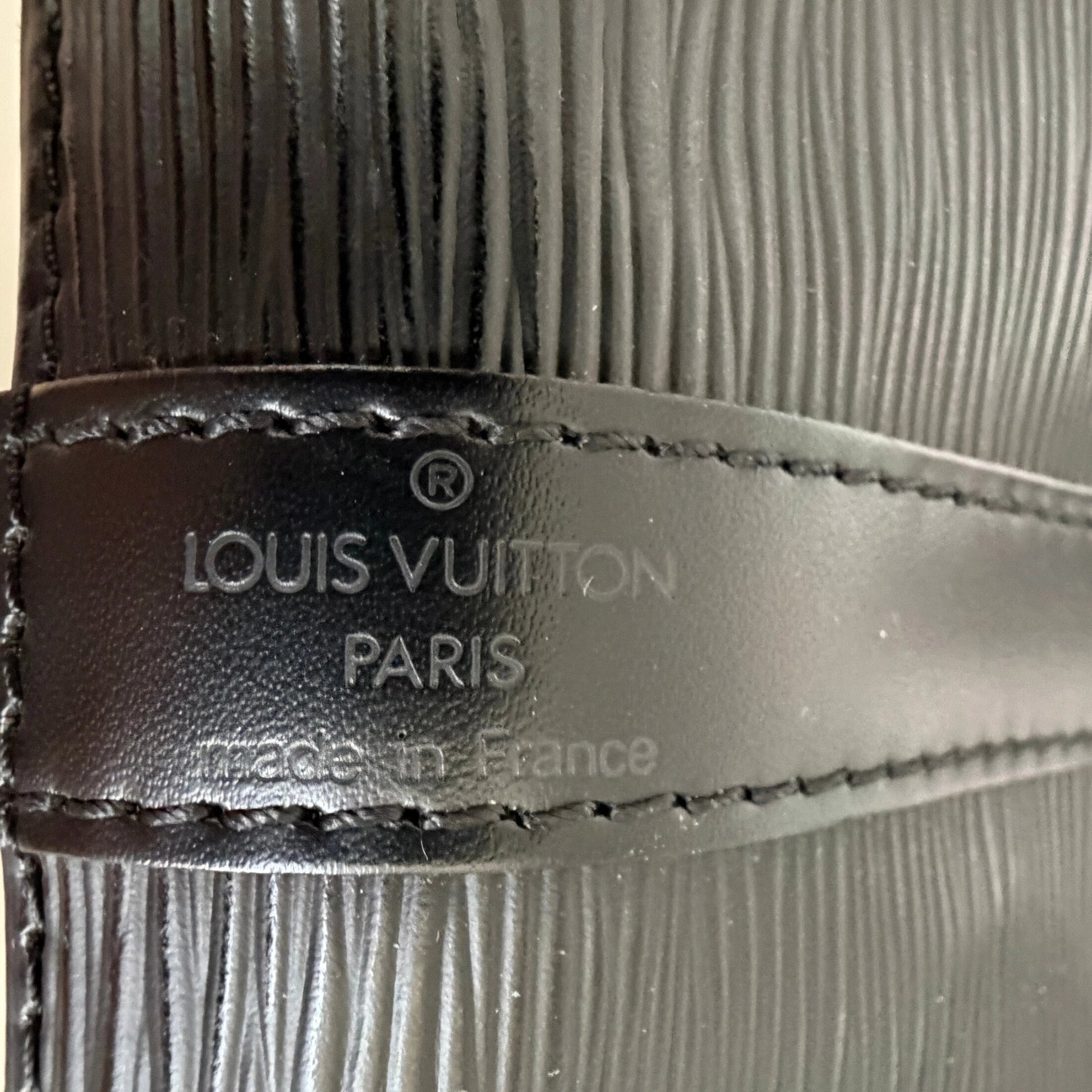 Louis Vuitton Petit Sac Noé Epi Leder Vintage schwarz 1997 / sehr gut Echtheitscheck