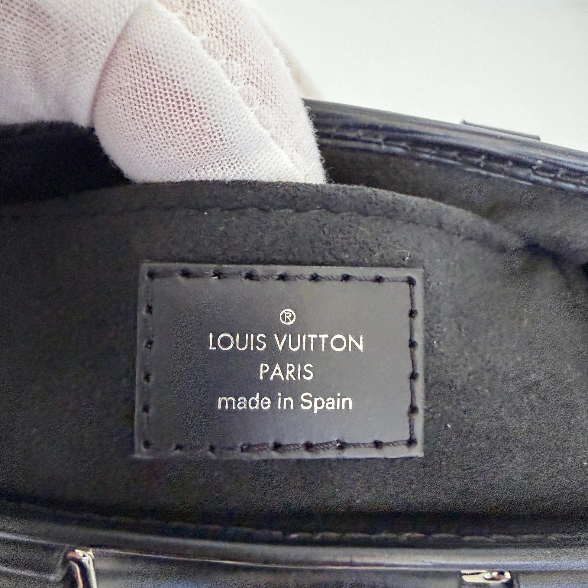 Louis Vuitton Petit Sac Plat Epi Leder schwarz  M81238 Fullset / neuwertig Louis Vuitton