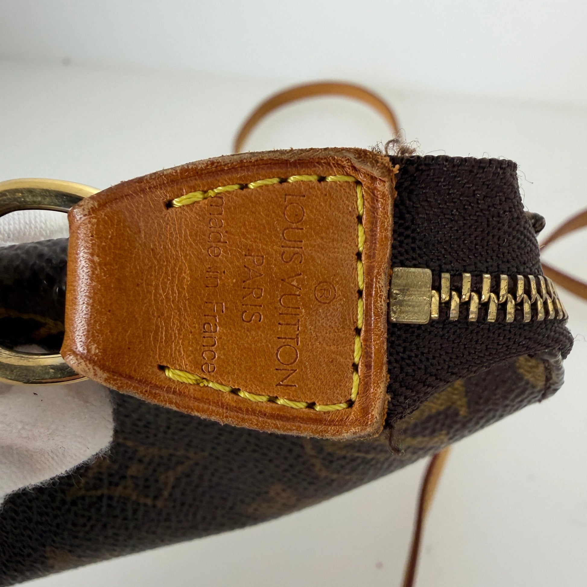 Louis Vuitton Pochette Accessoires Monogram Canvas braun / sehr gut Louis Vuitton