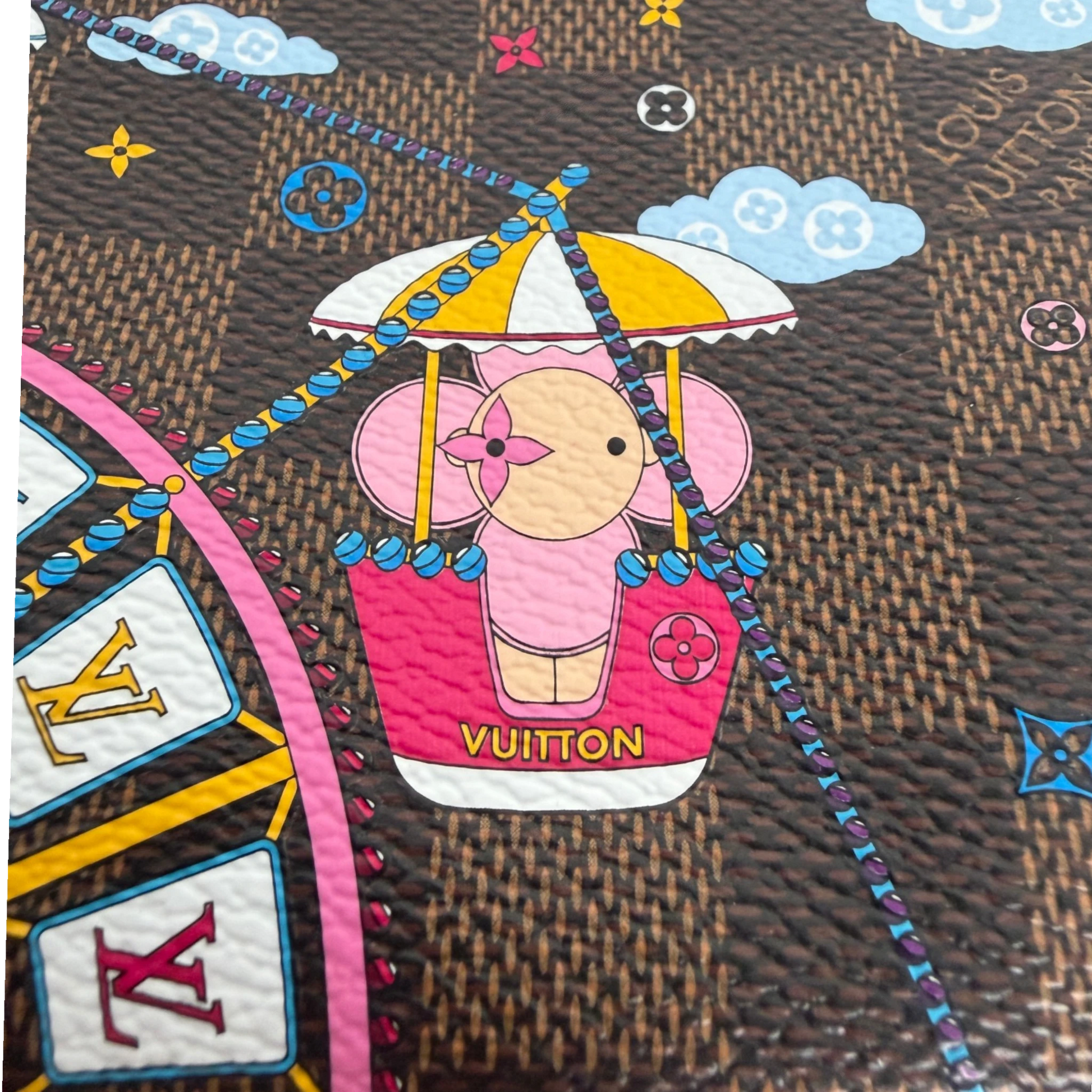 Louis Vuitton Pochette Accessoires Limited Edition Vivienne Xmas Damier Mini Clutch Louis Vuitton