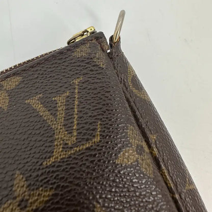 Louis Vuitton Pochette Accessoires Monogram Canvas / gut Louis Vuitton