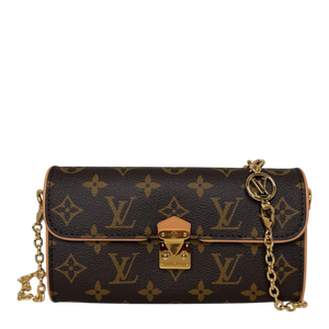 Louis Vuitton Pochette Camille Monogram Canvas M13566
