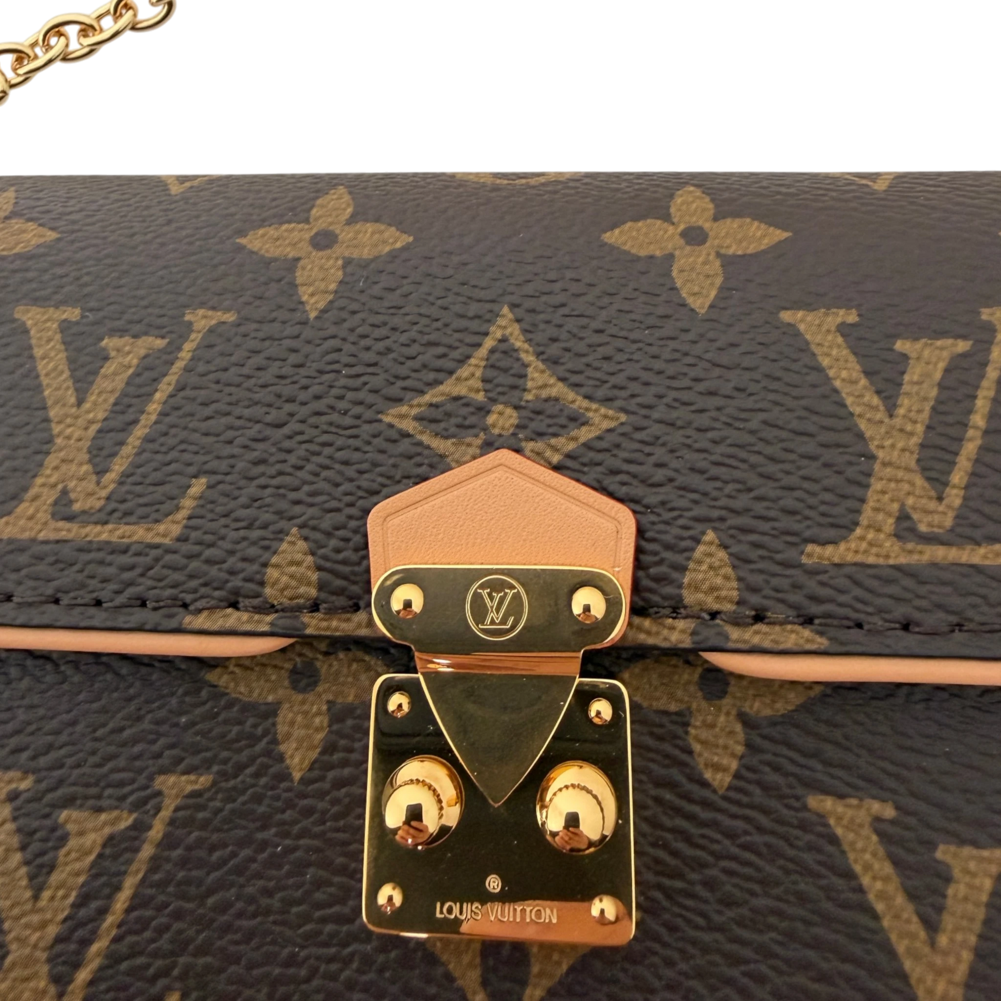 Louis Vuitton Pochette Camille Monogram Canvas M13566 Louis Vuitton