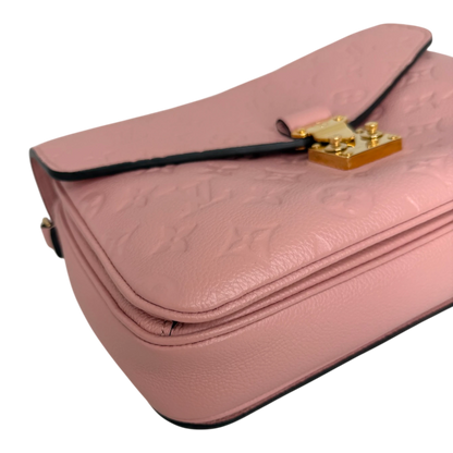 Louis Vuitton Pochette Métis Empreinte Leder M44018 Poudre Rosa Louis Vuitton