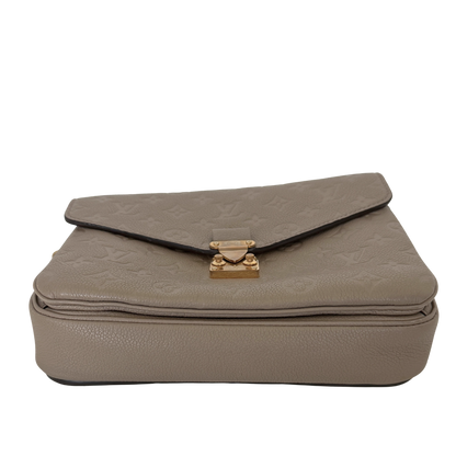 Louis Vuitton Pochette Métis Empreinte Leder tourterelle / gut Louis Vuitton