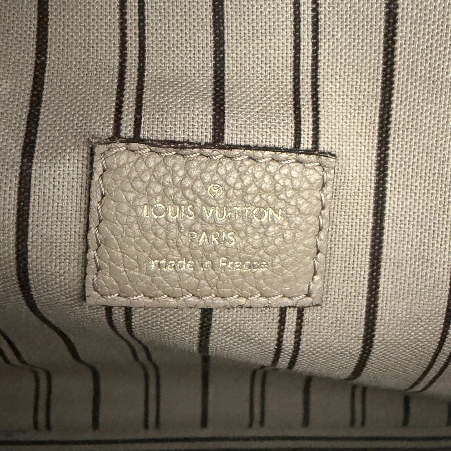 Louis Vuitton Pochette Métis Empreinte Leder tourterelle / gut Louis Vuitton